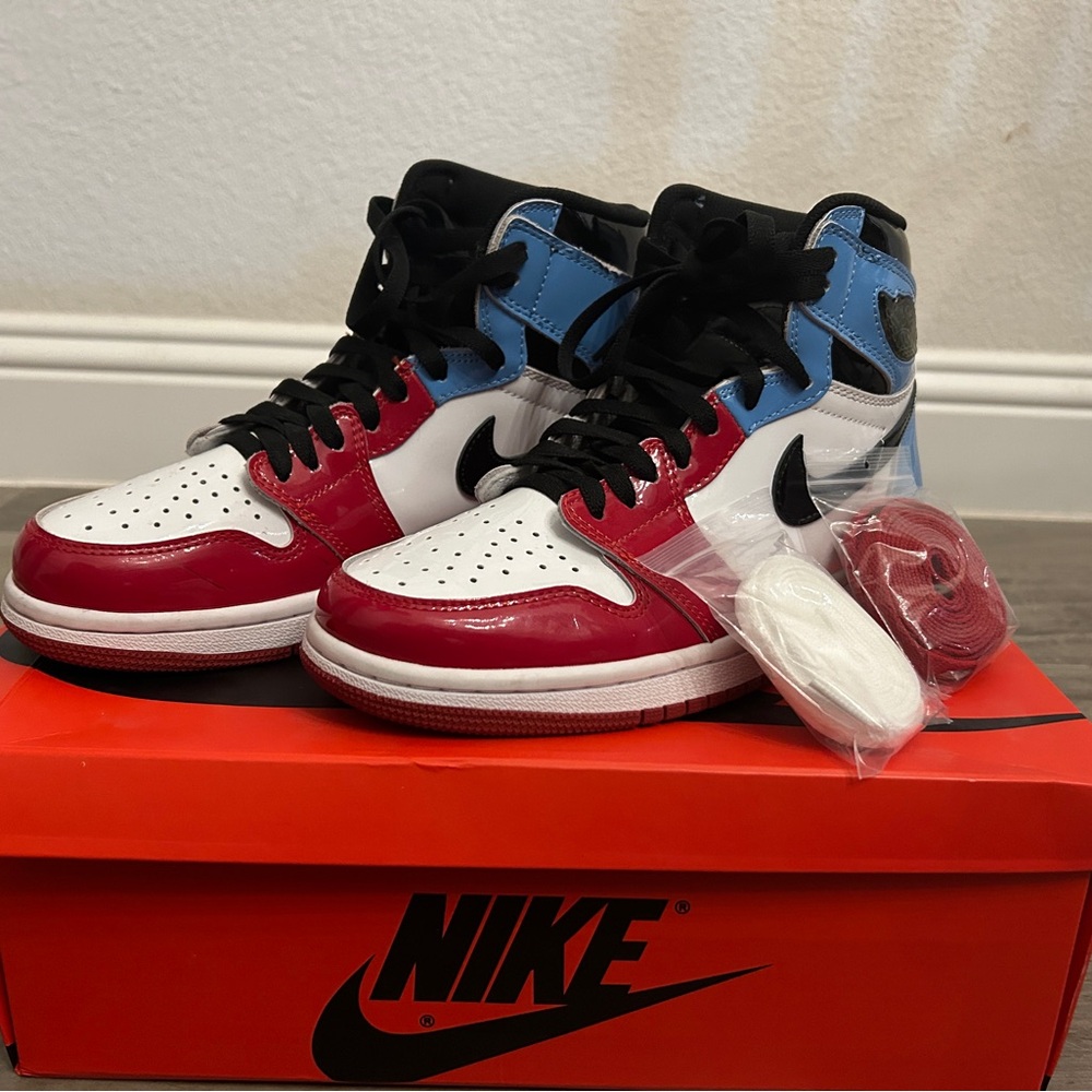 Like New Nike Air Jordan 1 High OG “Fearless” high tops